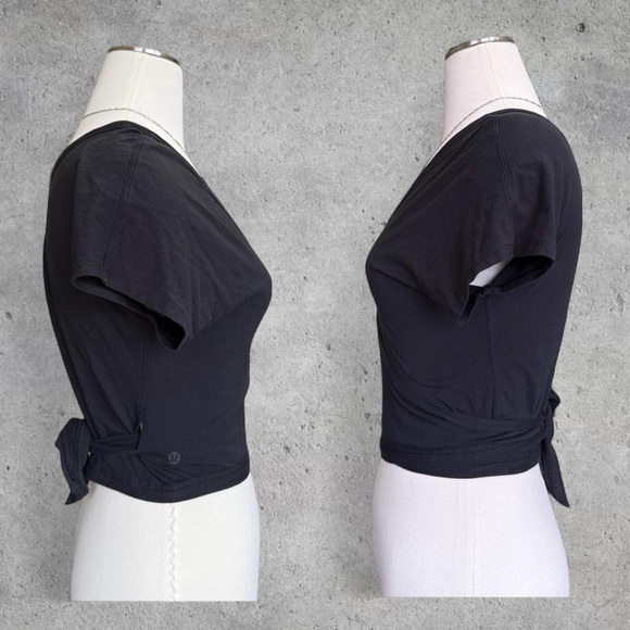 Cute Lululemon Black V-Neck Short Sleeve Adjustable Ties Wrap Top- S/M - Picture 5 of 5